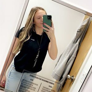 Meet your Posher, Breanna